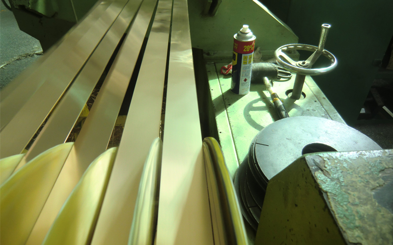 1758196101713574.jpg beryllium-copper-Applications.jpg