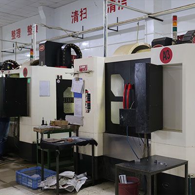 4-Axis-Cnc-Machining-Machine