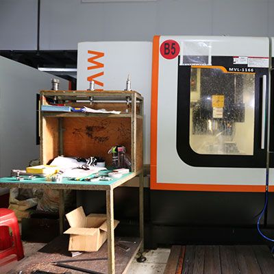 MVL-1166 Cnc Mill Center